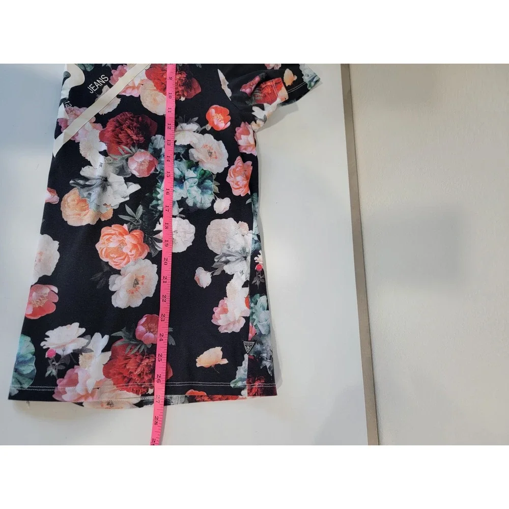 Guess Mens Floral Triangle Logo T-Shirt Black XL M2BI70 K9RM4 Short Sleeve Tee - Picture 7 of 8